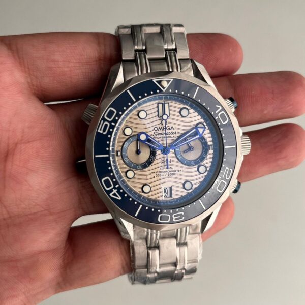 Omega Gray Dial Silver Bracelet Seamaster Diver 300M Mens Watch